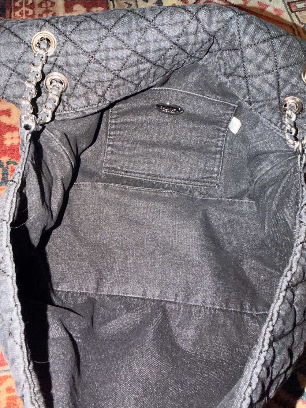 Black Quilted Chain-Handle Shoulder Bag- gray acid wash denim - Picture 4 of 5
